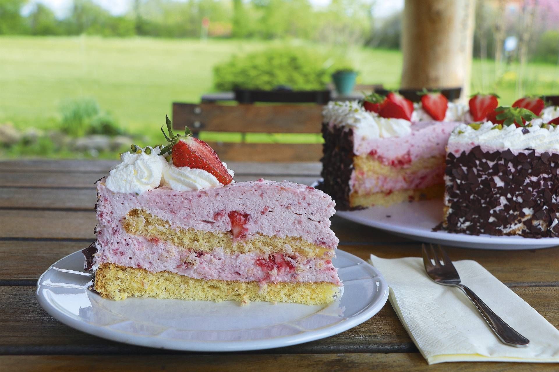Café Uppen Barg & Swingolf in Bergrade - Erdbeertorte