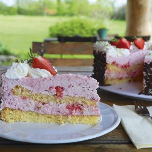Café Uppen Barg & Swingolf in Bergrade -  Törte & Kuchen