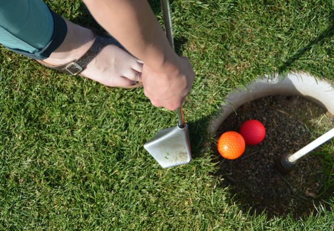 Café Uppen Barg & Swingolf in Bergrade - Schläger